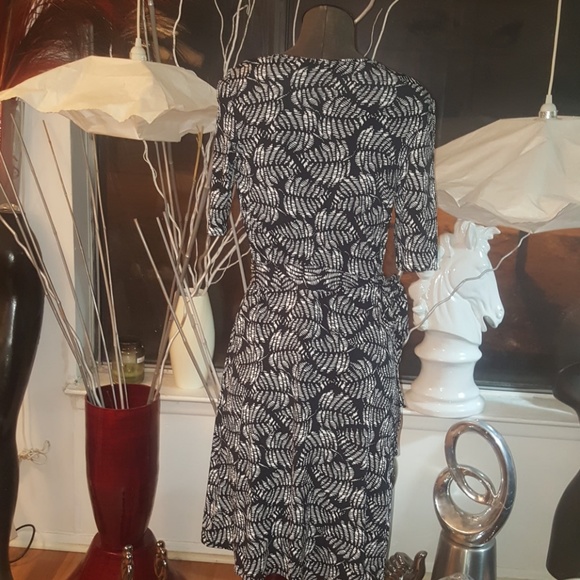 Daisy Fuentes wrap dress black & white sz sm - Picture 8 of 8